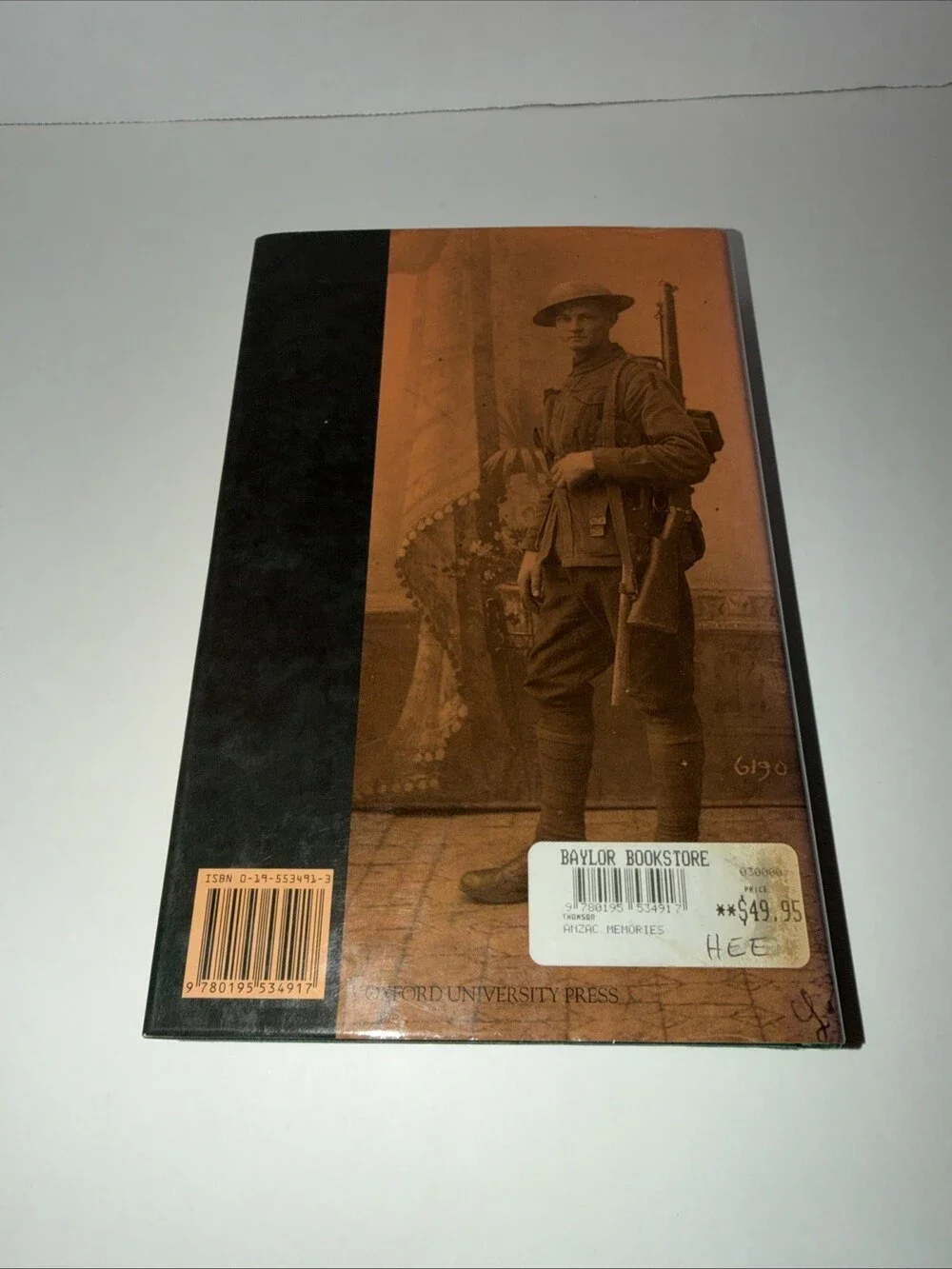 Anzac Memories: Living with the Legend Alistair Thomson